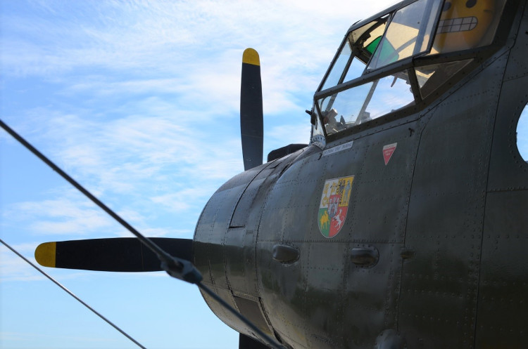 FOTOGALERIE: Piloti protestovali proti zvažovanému rušení letiště