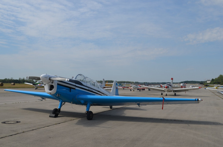 FOTOGALERIE: Piloti protestovali proti zvažovanému rušení letiště