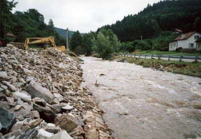 Záplavy 2002 ve Štěpánově nad Svratkou
