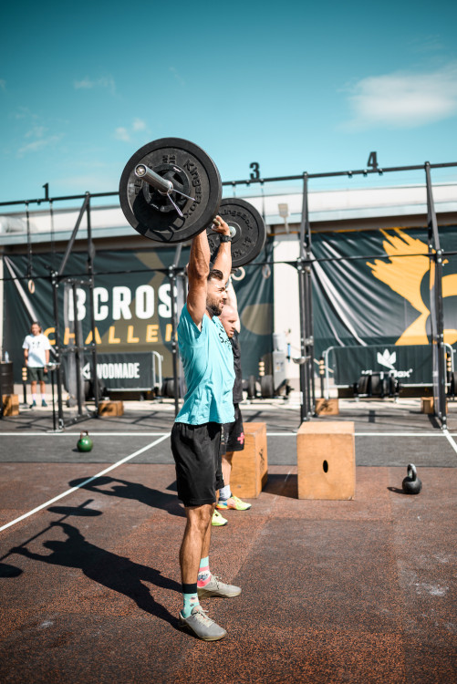 Přes tři stovky závodníků, ale i VIP hosté. Na střeše IGY Centra odstartovaly Big Summer Games