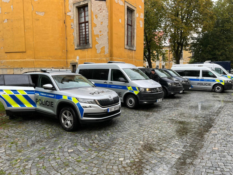 GALERIE: Policejní cvičení antikonfliktního týmu v Josefově