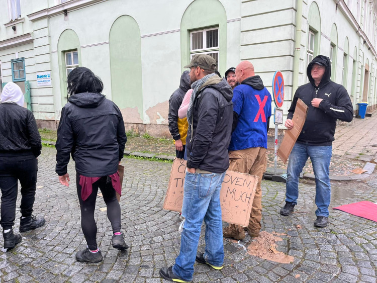 GALERIE: Policejní cvičení antikonfliktního týmu v Josefově