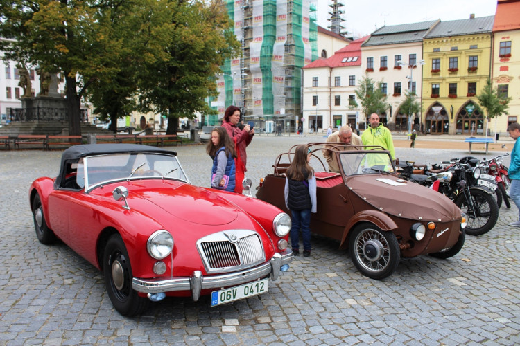 Sraz veteránů v Jihlavě - Ježkova jízda 2022