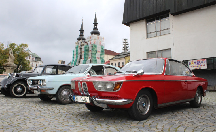 Sraz veteránů v Jihlavě - Ježkova jízda 2022