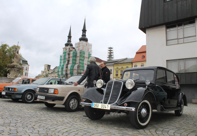 Sraz veteránů v Jihlavě - Ježkova jízda 2022