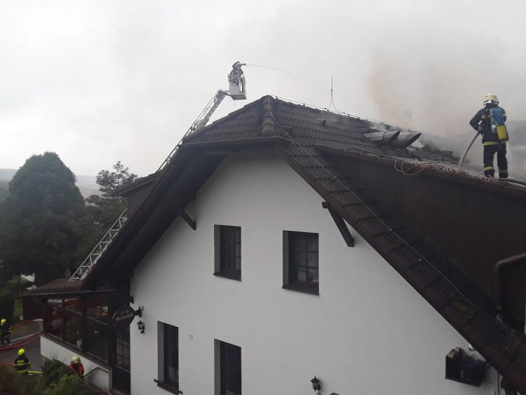 Požár penzionu v Daňkovicích