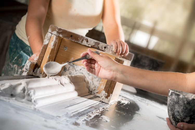 Střední uměleckoprůmyslová škola Bechyně nabízí tradiční řemeslo a kreativitu