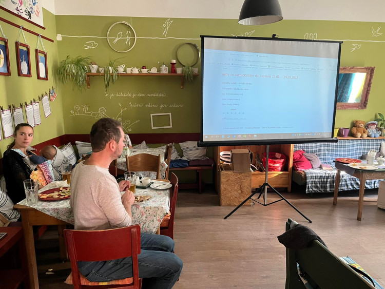 volební štáb Změny pro Hradec a Zelených