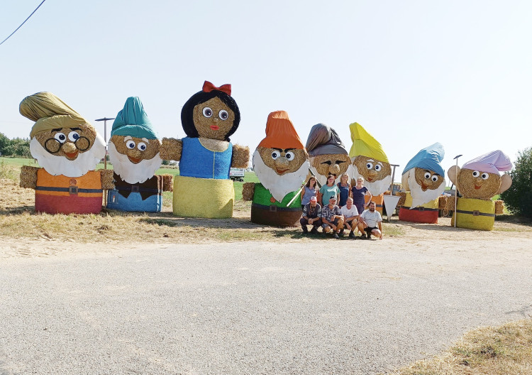 2024, Sněhurka a sedm trpaslíků