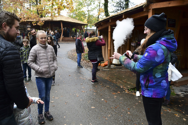 FOTOGALERIE: Strašidelnou Zoo si na Svatém Kopečku užily tisíce lidí
