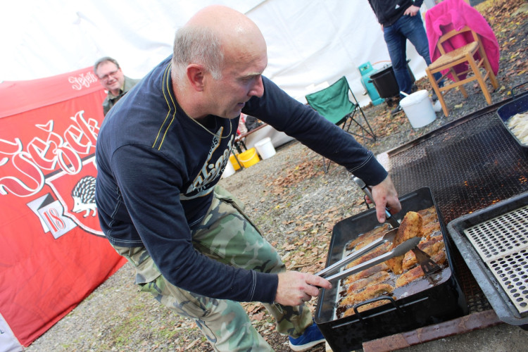 Výlov rybníka u Zborné