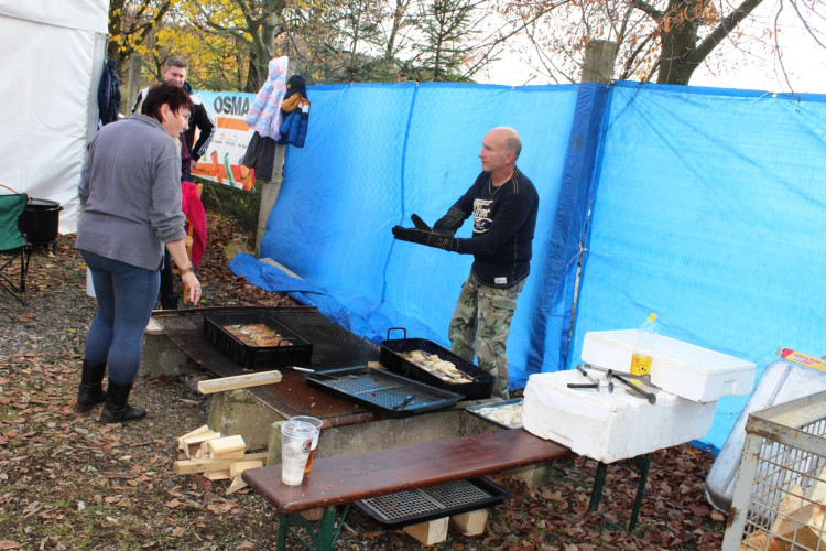 Výlov rybníka u Zborné