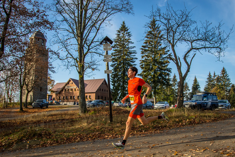 Běžecký závod Janovských 11 a 19 km 2022