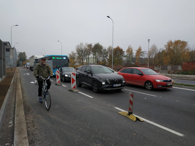 FOTOGALERIE: Přerovský průpich začal sloužit motoristům