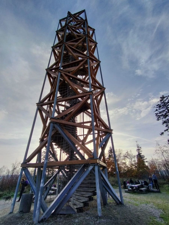 Rozhledna na Pekelném kopci za Třebíčí