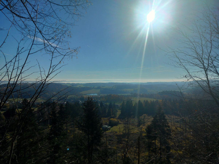 Zřícenina hradu Štamberk a kamenné moře
