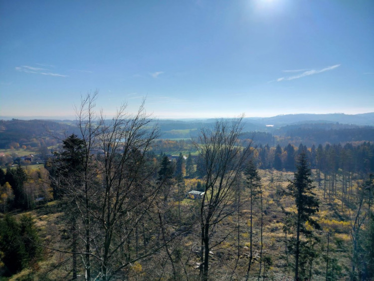 Zřícenina hradu Štamberk a kamenné moře