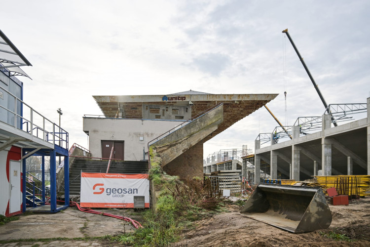 GALERIE: Stavba nového fotbalového stadionu v Hradci Králové