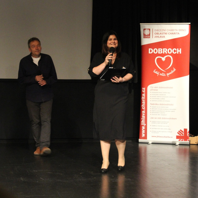 Moderátorka Hela Dvořáková a koordinátor Roman Mezlík 