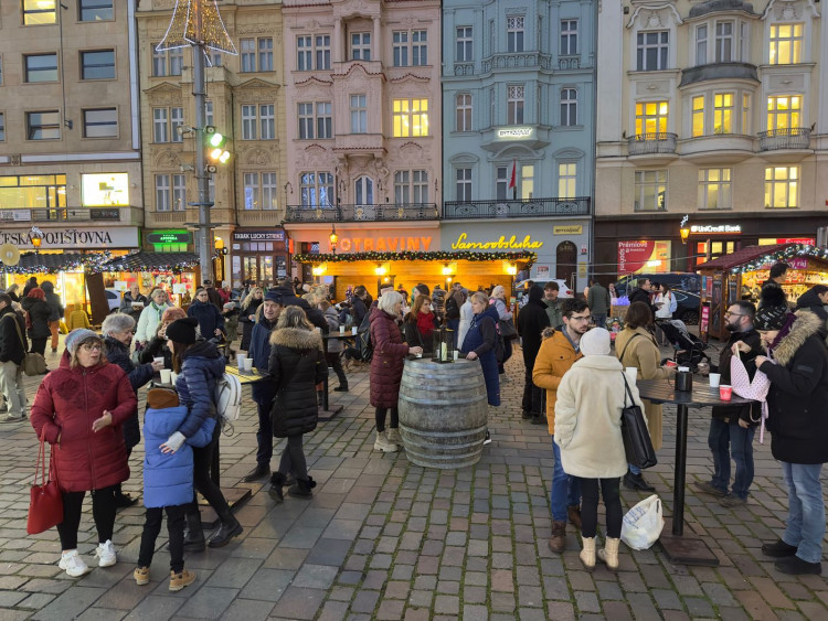 FOTOGALERIE: Vánoční trhy v Plzni začaly