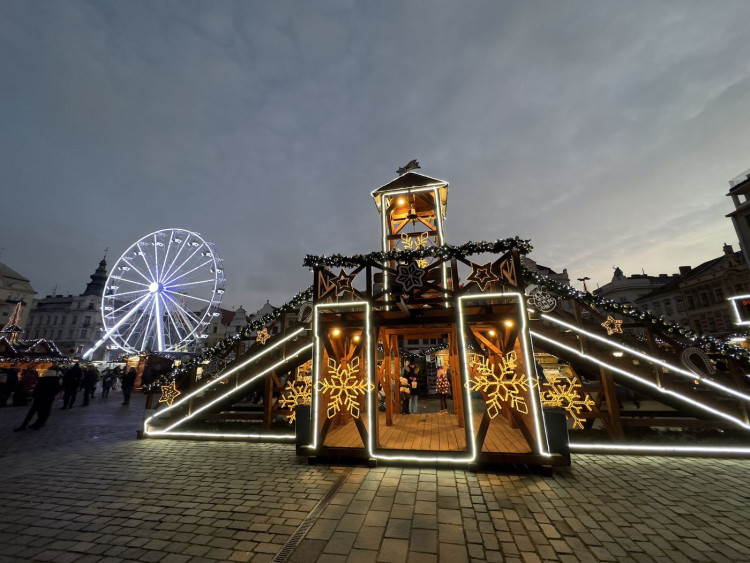 FOTOGALERIE: Vánoční trhy v Plzni začaly