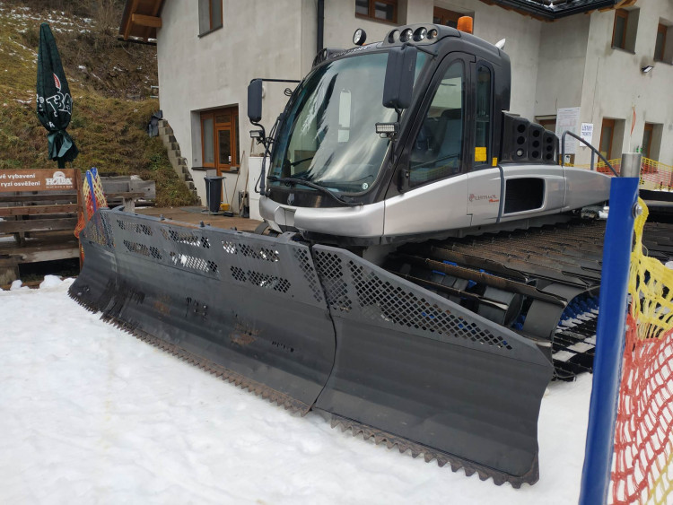 FOTOGALERIE: První lyžování v Branné