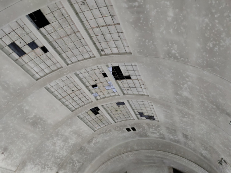 FOTOGALERIE: Zchátralé městské lázně v centru Plzně