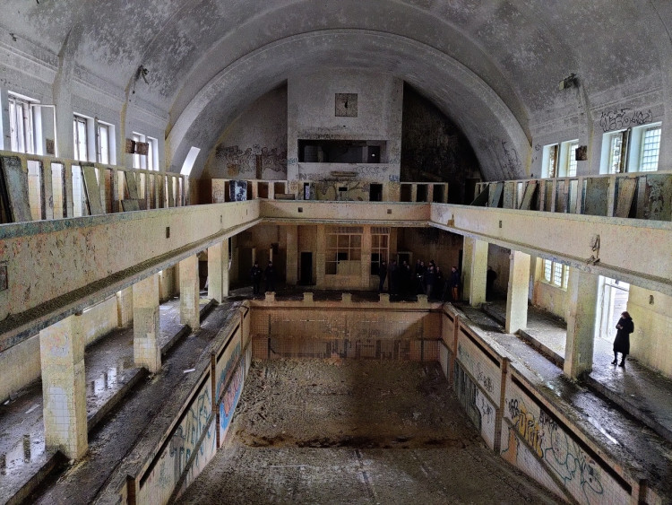 FOTOGALERIE: Zchátralé městské lázně v centru Plzně