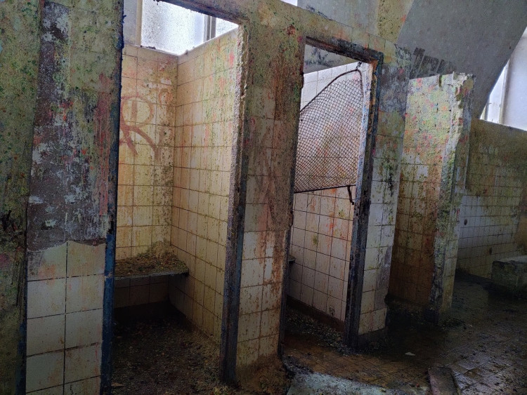 FOTOGALERIE: Zchátralé městské lázně v centru Plzně