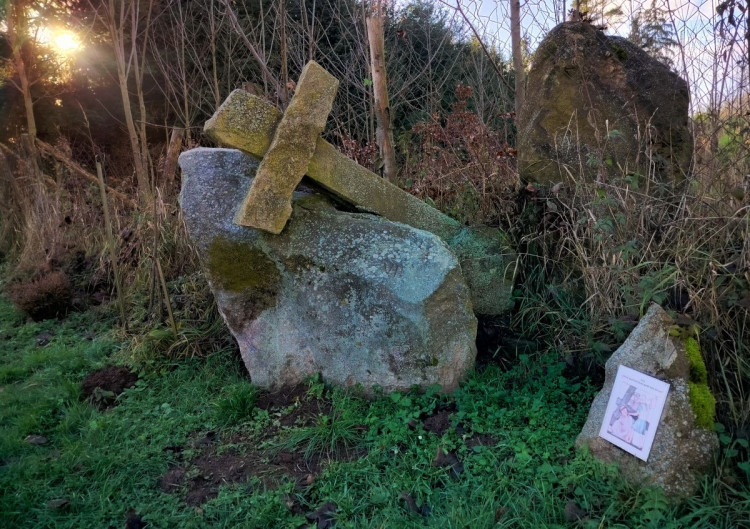 Křížová cesta u Mysliboře