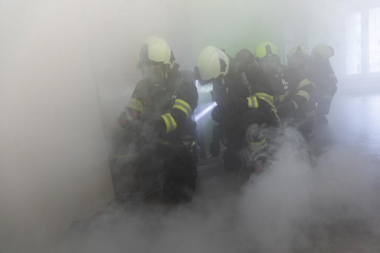 GALERIE: Cvičná evakuace seniorcentra v Hradci Králové