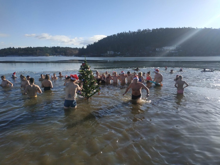 FOTOGALERIE: Štědrý den na Plumlovské přehradě