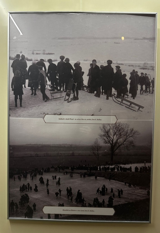 FOTOGALERIE: Výstava fotografií ze skleněných negativů Zima na skle