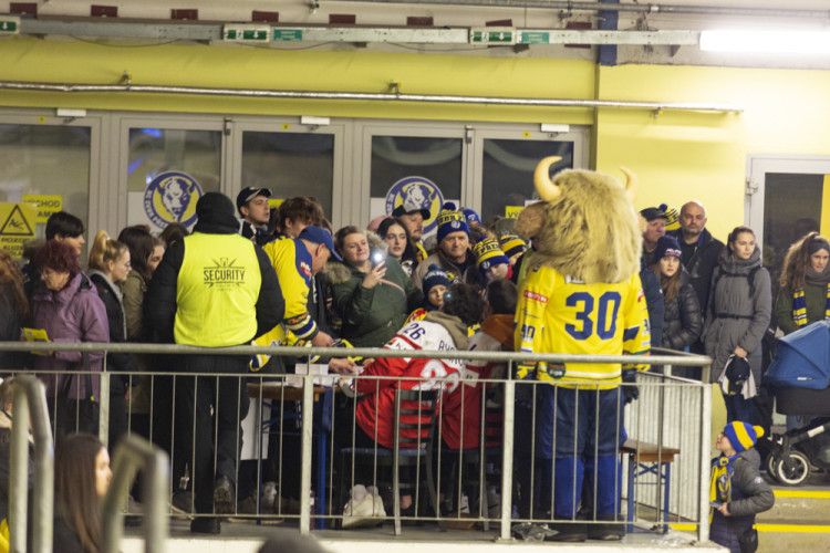 FOTOGALERIE: Vicemistři světa z Přerova rozdávali podpisy na domovském zimáku