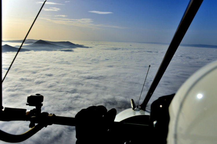 Klid a mír - přes Labe k Milešovce (autor Štěpán Krejčík)