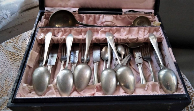 Drobnosti z opuštěných domů na Vysočině