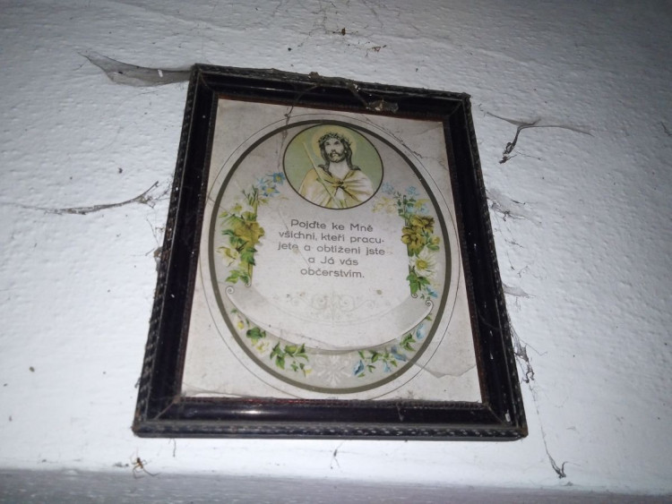 Drobnosti z opuštěných domů na Vysočině