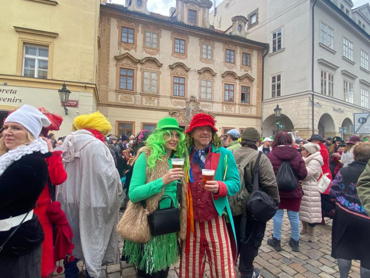 FOTOGALERIE: Masopustní průvod masek na Hradčanech