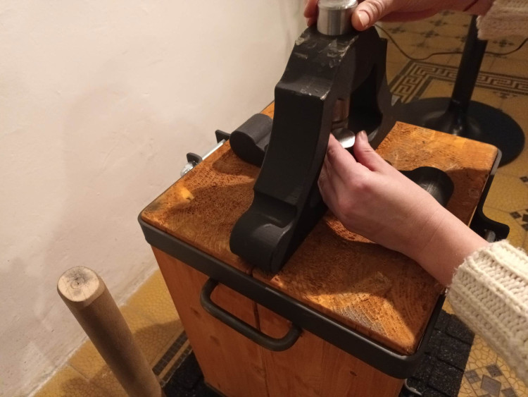 FOTOGALERIE: Jak se razí pamětní mince