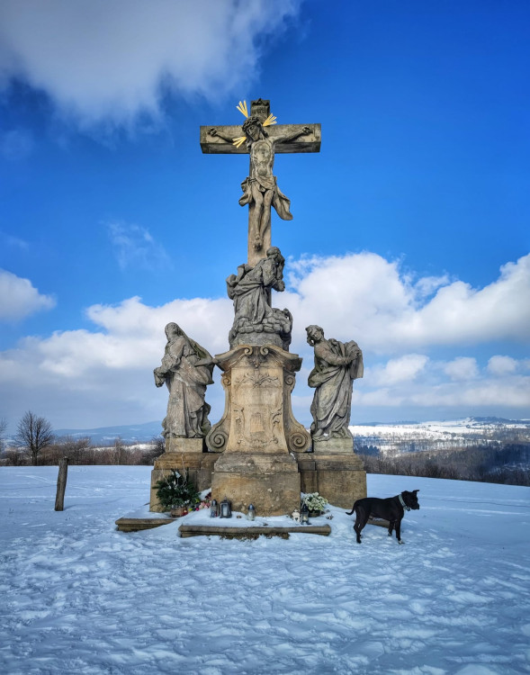 FOTOGALERIE: Procházka okolo zasněžených Rešovských vodopádů