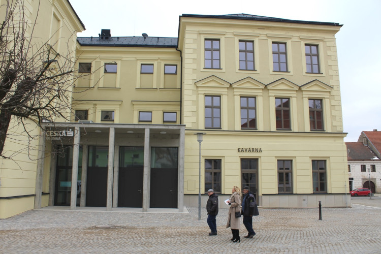 Zrekonstruovaná ZUŠ v Třešti