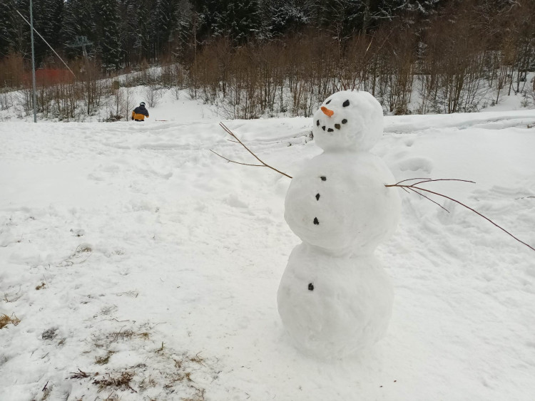 FOTOGALERIE: Jeseníky lákají na jarní lyžování, volné sjezdovky a výlety