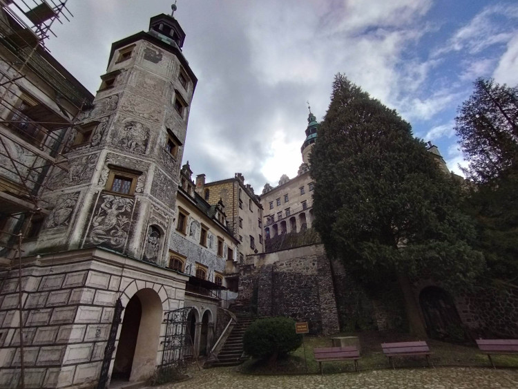 Nově vytvořený prvorepublikový interiér na zámku Frýdlant