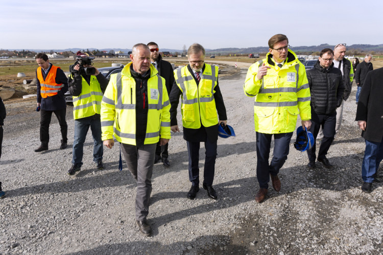 FOTOGALERIE: U Postřelmova pokračuje výstavba klíčové obchvatu Bludova