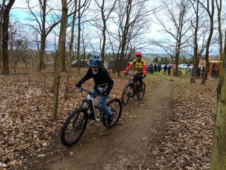 FOTOGALERIE: Plumlovské traily si oblíbili i mladí bikeři