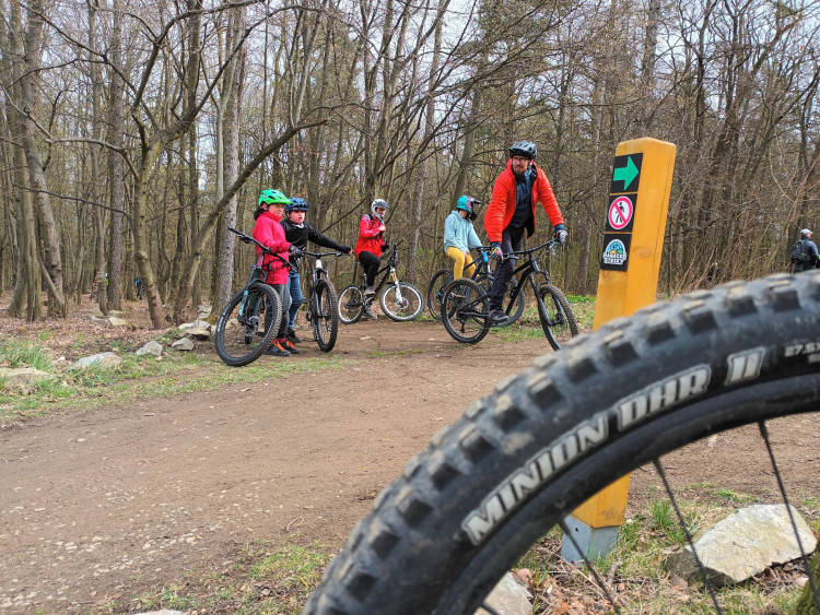 FOTOGALERIE: Plumlovské traily si oblíbili i mladí bikeři