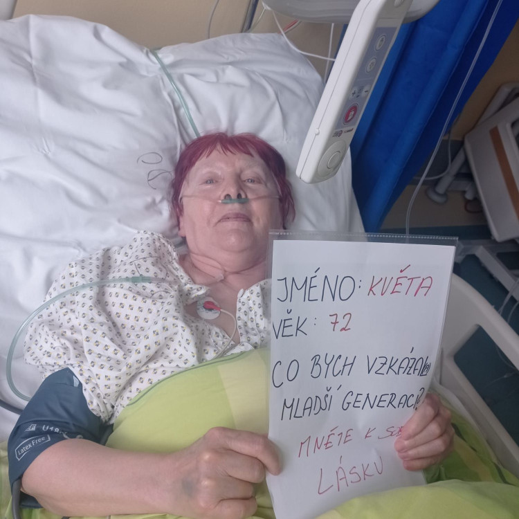 FOTOGALERIE: Senioři poslali vzkaz mladé generaci