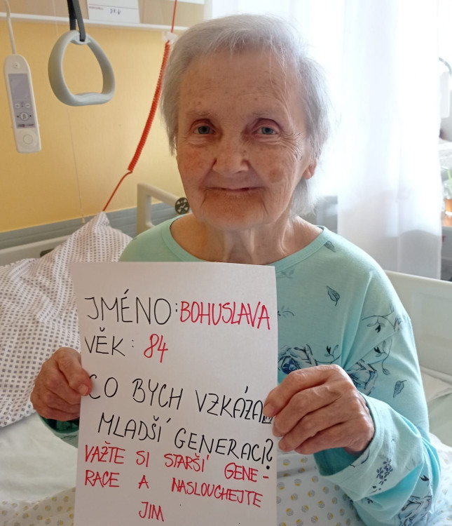 FOTOGALERIE: Senioři poslali vzkaz mladé generaci