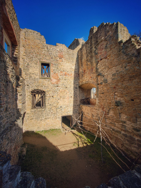 FOTOGALERIE: Cimburk a nenáročný okruh lesem plný zajímavých míst