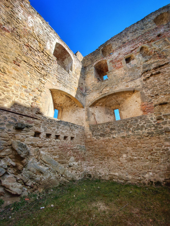 FOTOGALERIE: Cimburk a nenáročný okruh lesem plný zajímavých míst